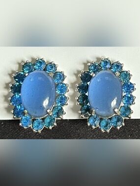 KRAMER Blue Cabochon Silver Tone Clip-On Earrings